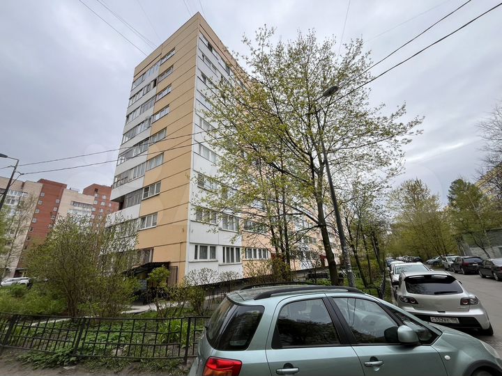 2-к. квартира, 45 м², 4/9 эт.