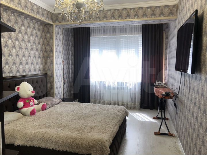 1-к. квартира, 49 м², 1/10 эт.
