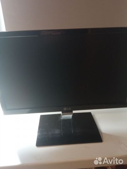 Монитор LG flatron E1960S-PN