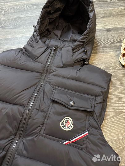 Жилетка Moncler