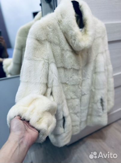 Норковая шуба белая 44 46