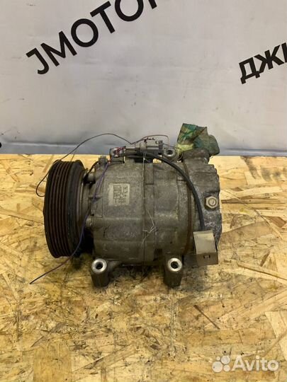 Компрессор кондиционера Nissan X-trail T30 QR20DE