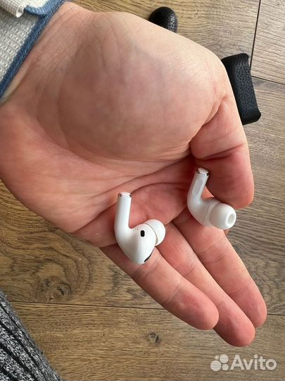 Наушники Apple AirPods Pro 1 Gen оригинальные