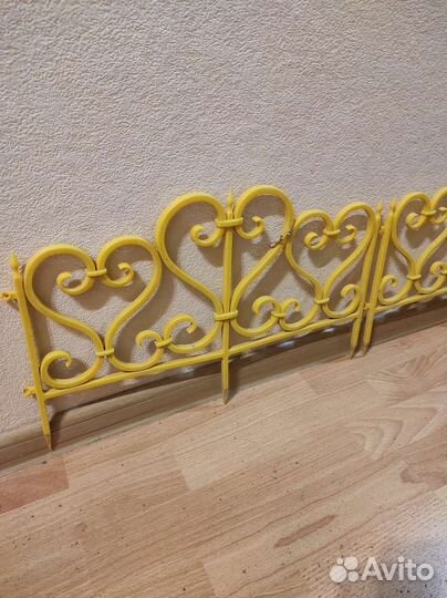 Заборчик, бордюр, ограждение