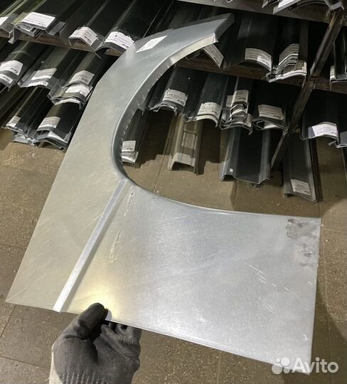 Арка правая Dodge Caravan, Chrysler Voyager 1995-2