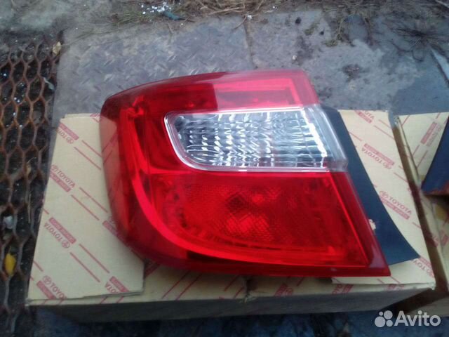 Задние фонари toyota camry 50-ый кузов