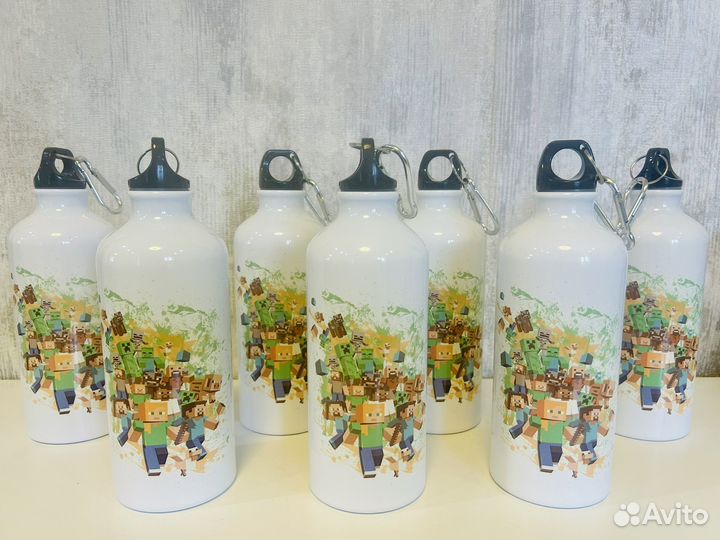 Именные бутылки для воды