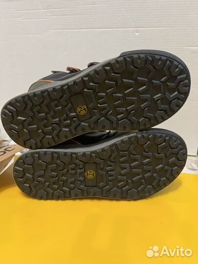Демисезонные ботинки 28
