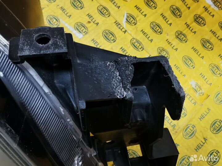 Фара Mazda3 2003 седан (342)