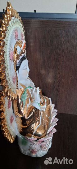 Статуэтка гуань- инь