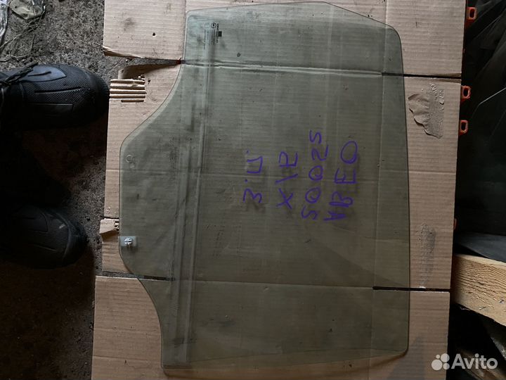 Стекло заднее правое Chevrolet Aveo 2005г хэтчбек