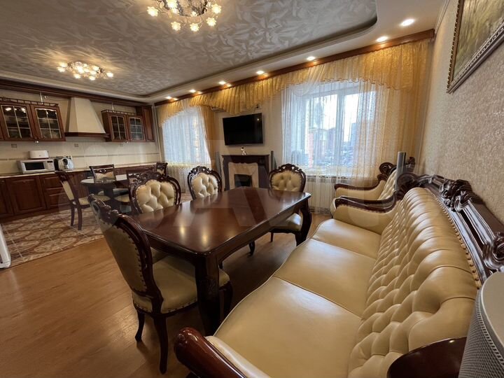3-к. квартира, 92 м², 2/9 эт.
