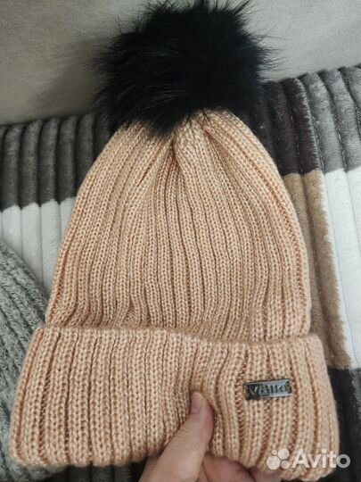 Шапки женские