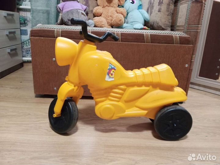 Беговел, головоломки, тетрис, пазлы, кегли