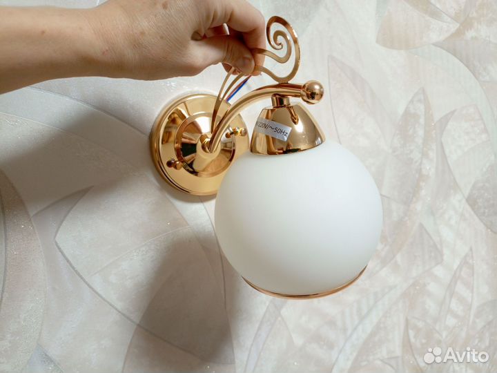 Настенный светильник бра новый