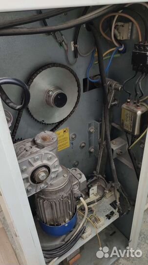 Гладильный каток. Оборудование для прачечной