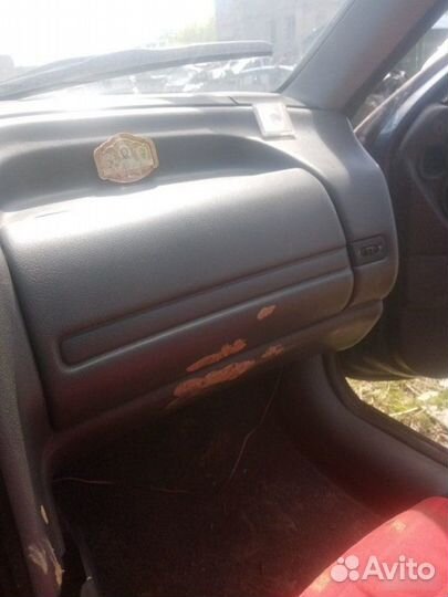 Бардачок Renault Laguna 1995