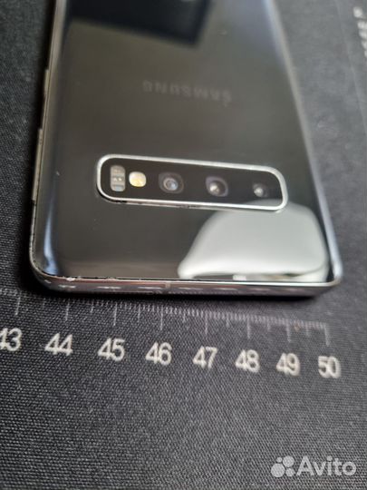 Samsung Galaxy S10, 8/128 ГБ