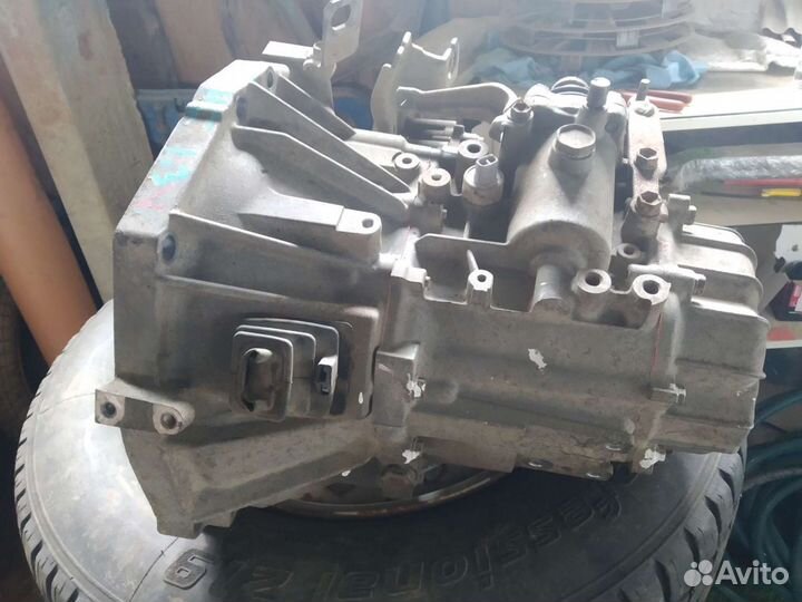 Коробка Тойота Ярис 1.3