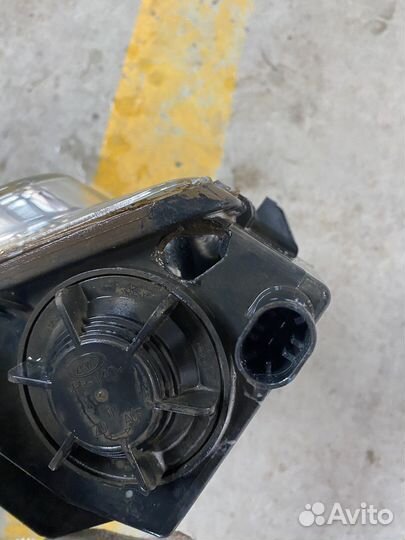 Противотуманная фара левая astra h 2011