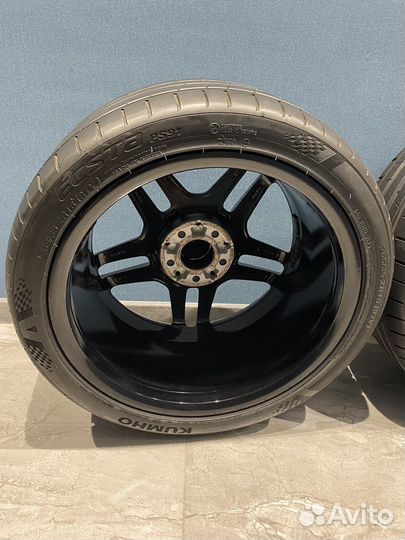 Диски с резиной разноширокие на mercedes r18