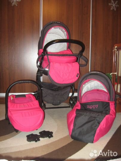 Коляска Zippy 2в 1(без автолюлки)