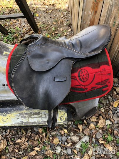 Амуниция для лошади