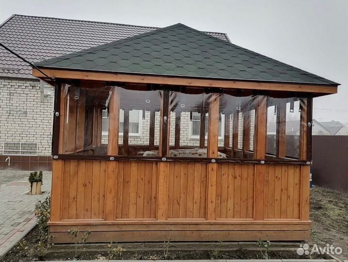 Жидкие окна на беседку