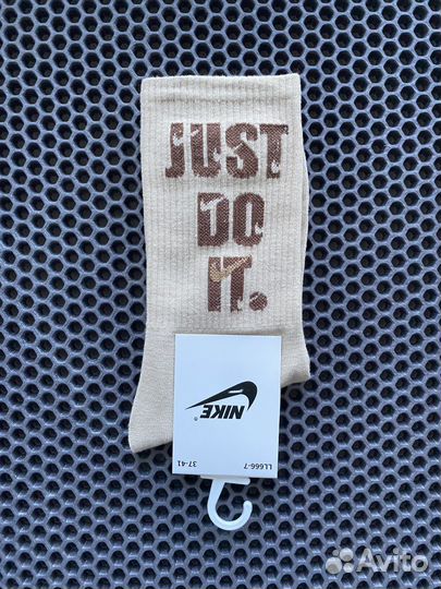 Носки Nike высокие