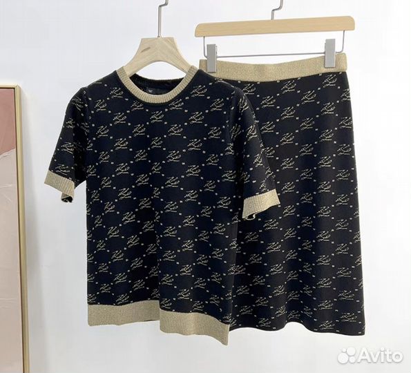 Karl lagerfeld костюм 46