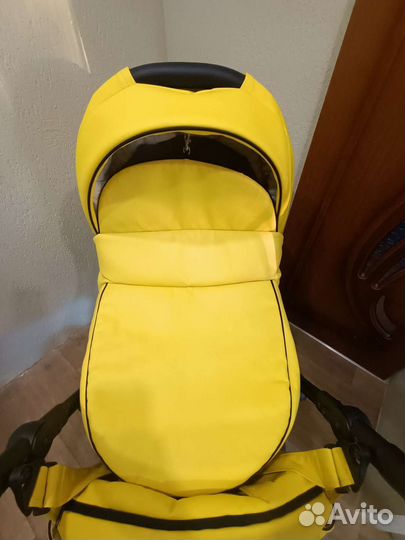 Коляска для новорожденных