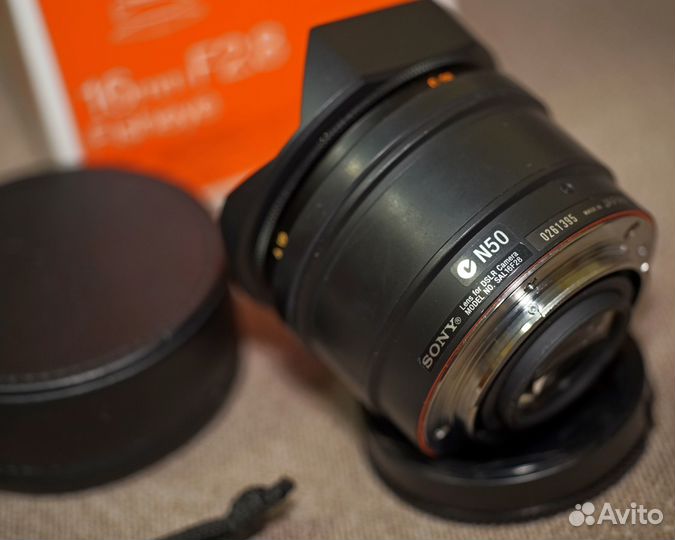 Объектив Sony 16mm/f2.8 