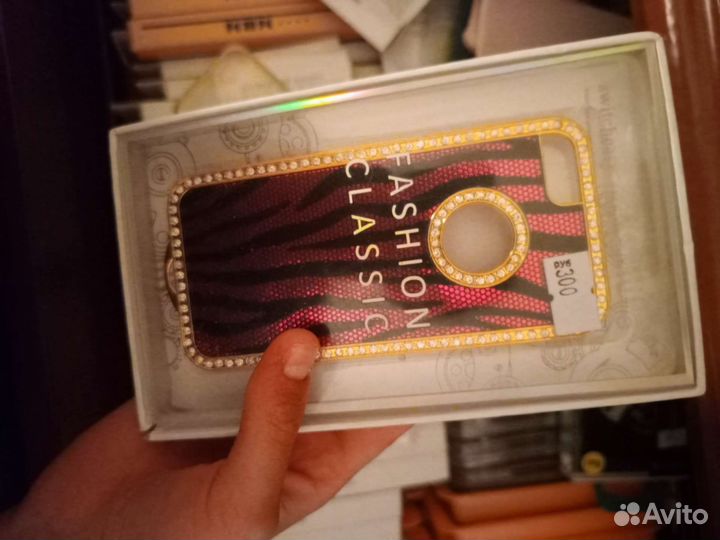 Чехлы на айфон