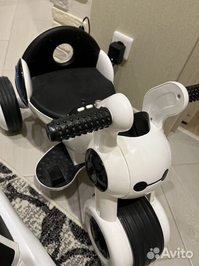 Электрический трицикл