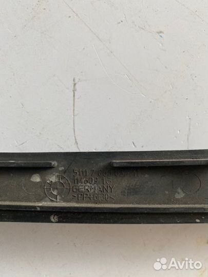 Уплотнительная резинка капота Bmw 5 E60 M57D30