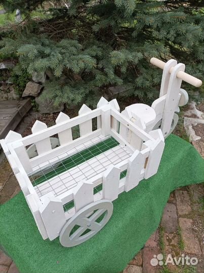 Садовое деревянные кашпо