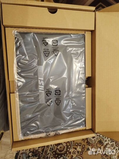 MSI modern 14 c5m-010xru ryzen 5 5625u 16/512