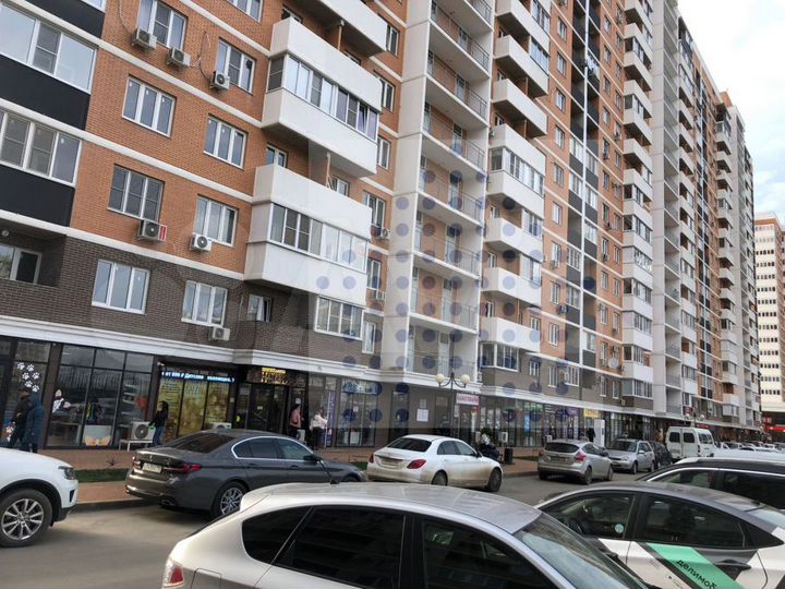 Коммерция с арендатором 110 кв. м., свой вход, рем