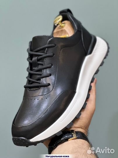 Кроссовки мужские новые