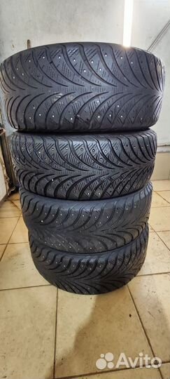 Sava Eskimo Stud 205/55 R16 27S