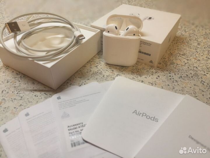 Наушники Apple AirPods 1