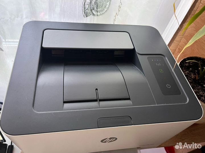 Принтер HP Color Laser 150nw