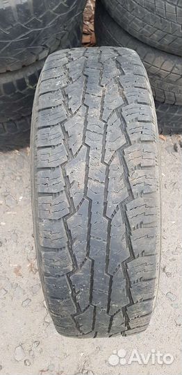 Bridgestone Blizzak DM-V1 235/70 R16