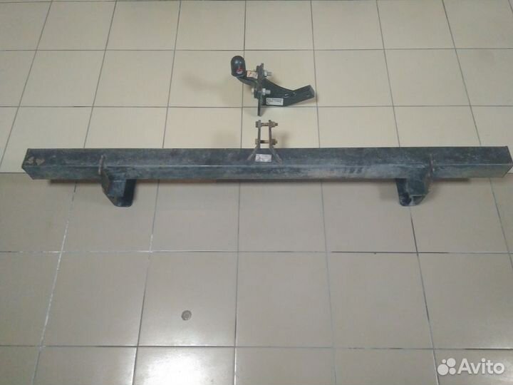 Mitsubishi L200 Фаркоп