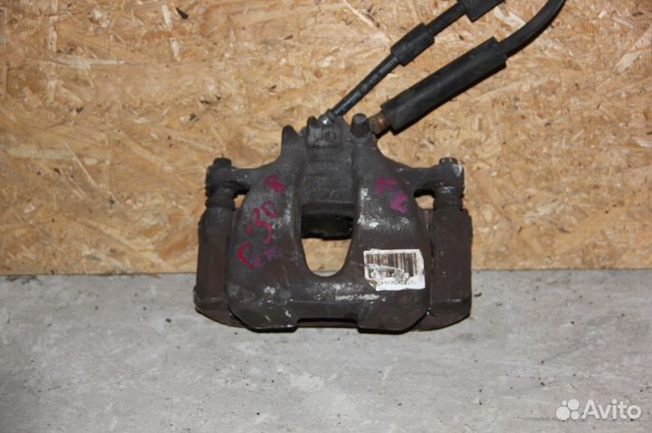 Тормозной суппорт на peugeot 308 перед.левый