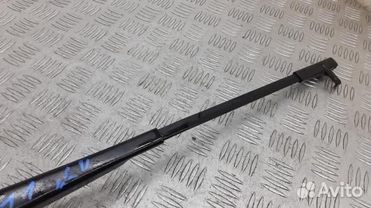 Щеткодержатель лобового стекла volkswagen touran