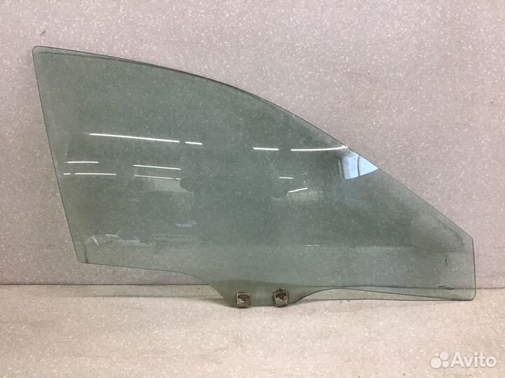 Стекло двери передней правой Mazda 6 (GG) 2002-200