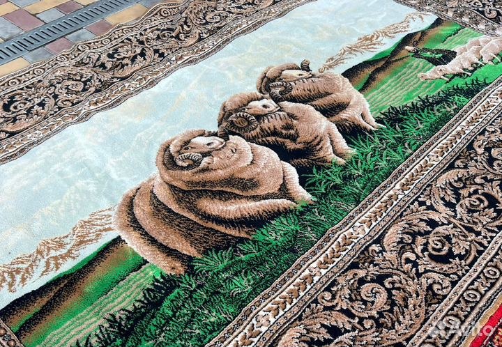 Ковер шерстяной