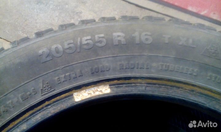 Continental ComTracWinterViking 1 205/55 R16 20S