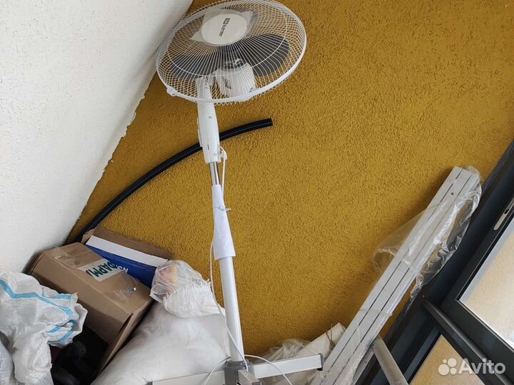 Напольный вентилятор